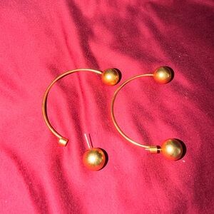 Chic Gold Ball-End Hoop Earrings